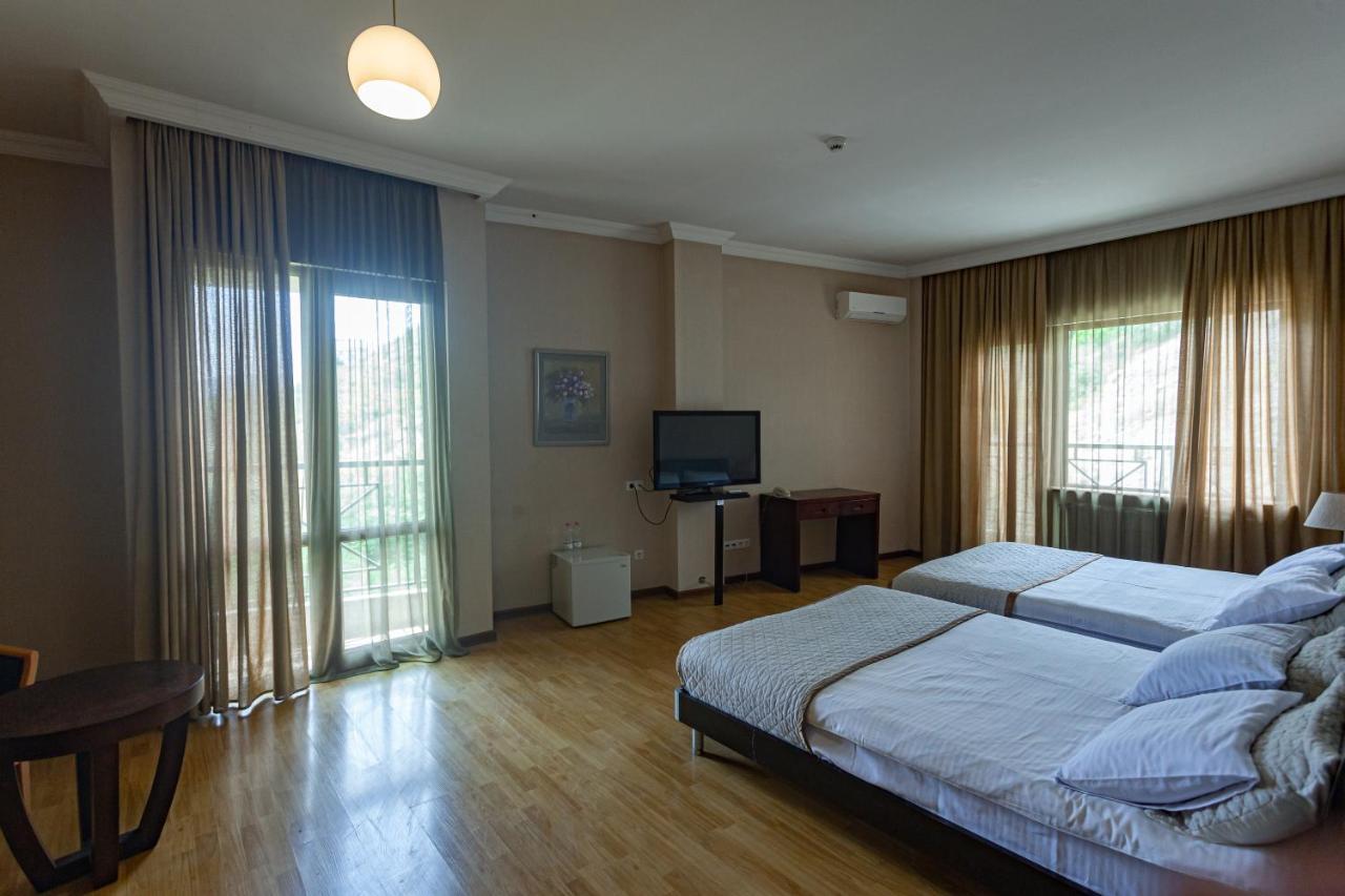 Hotel Beaumonde Garden Tiflis Exterior foto