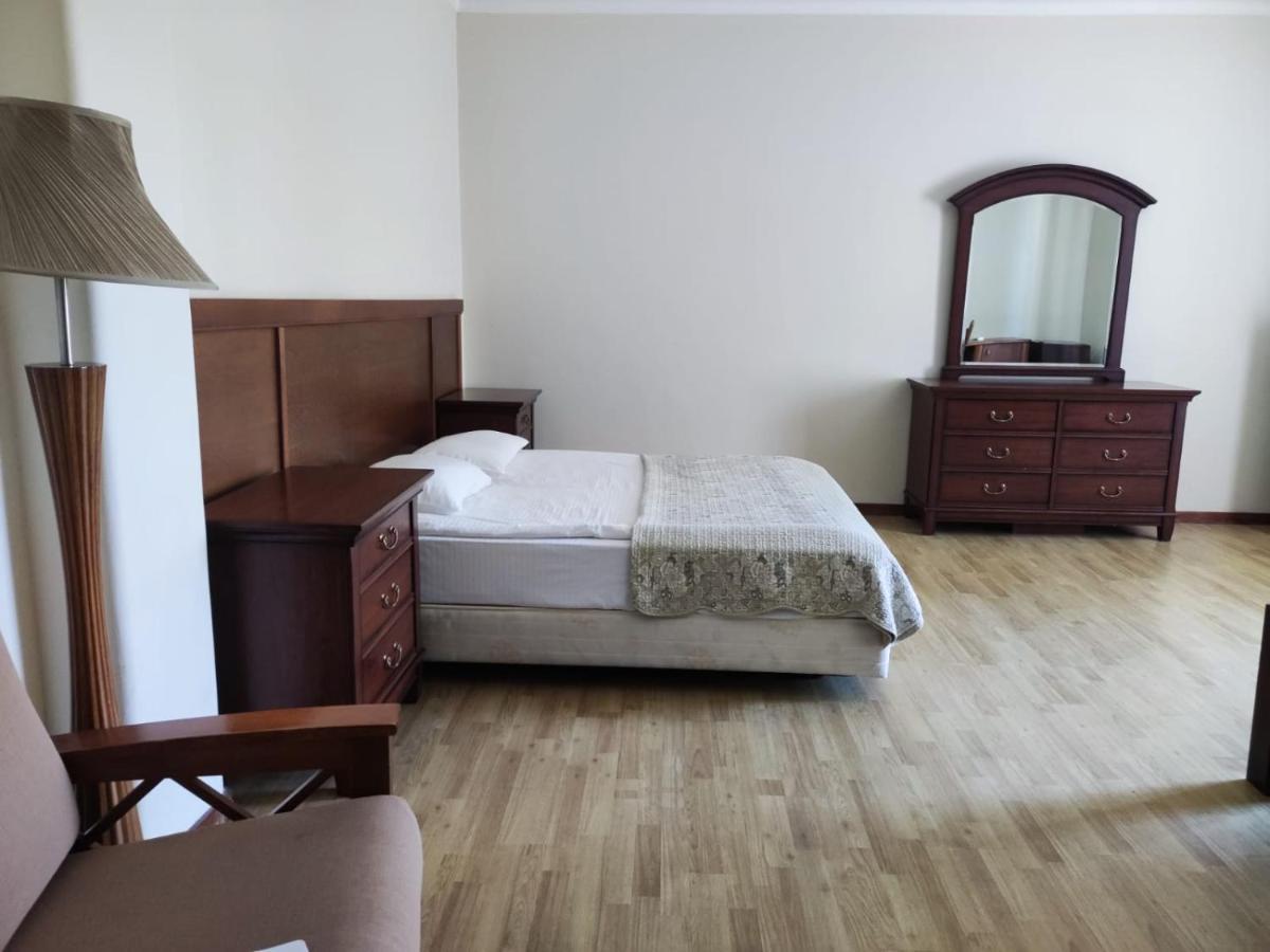 Hotel Beaumonde Garden Tiflis Exterior foto