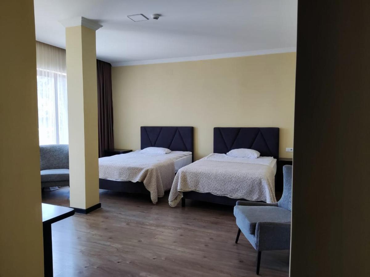 Hotel Beaumonde Garden Tiflis Exterior foto
