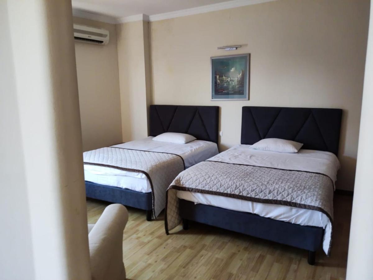 Hotel Beaumonde Garden Tiflis Exterior foto