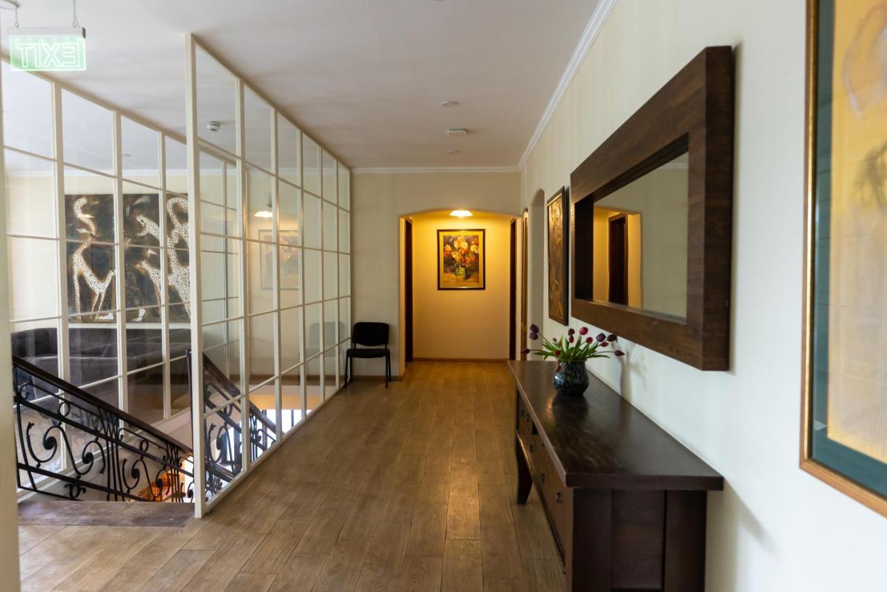Hotel Beaumonde Garden Tiflis Exterior foto