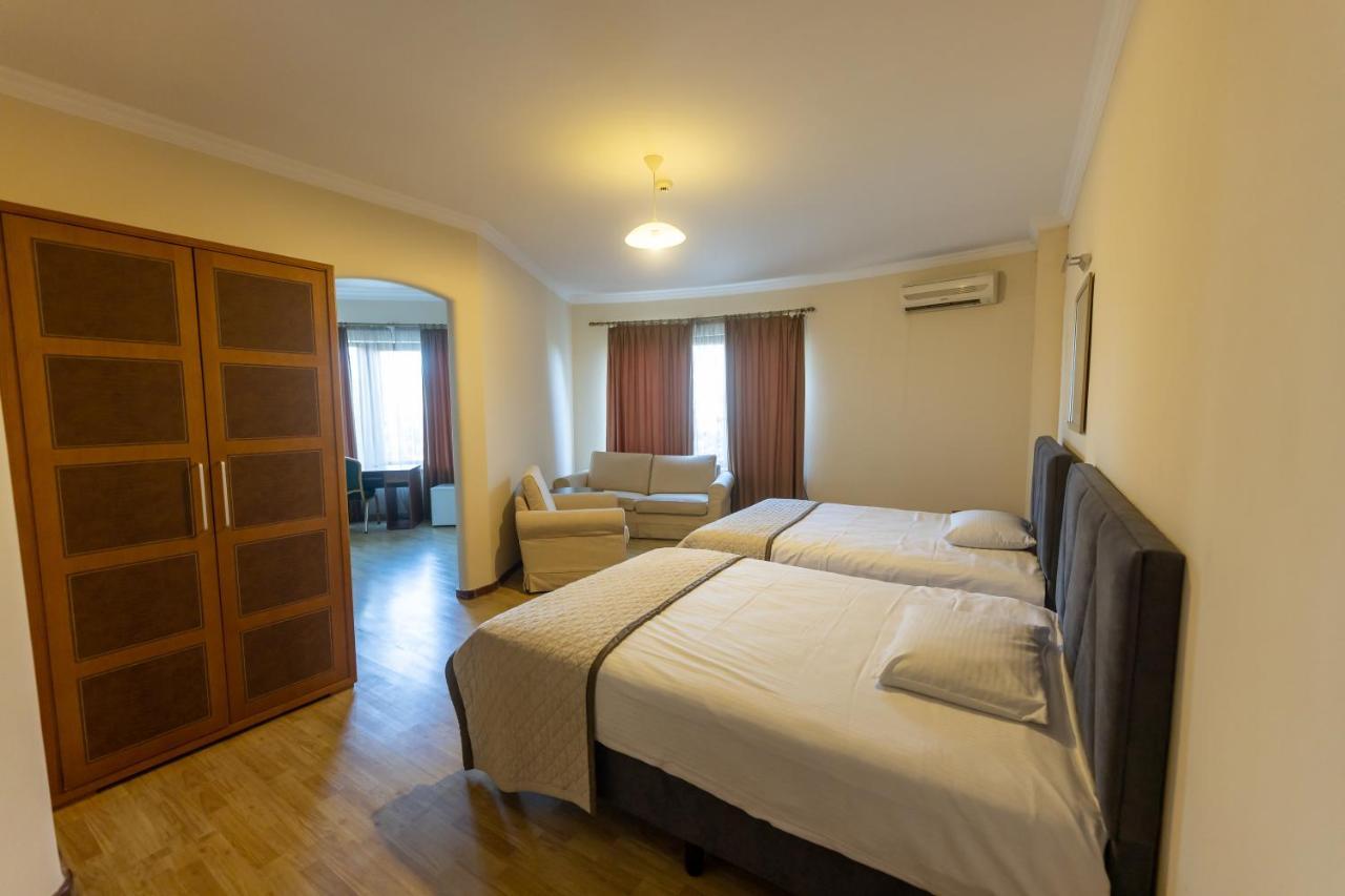 Hotel Beaumonde Garden Tiflis Exterior foto