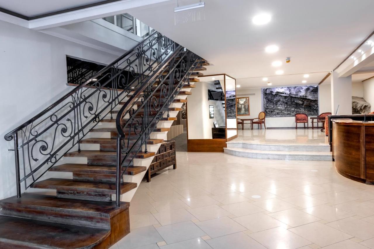 Hotel Beaumonde Garden Tiflis Exterior foto